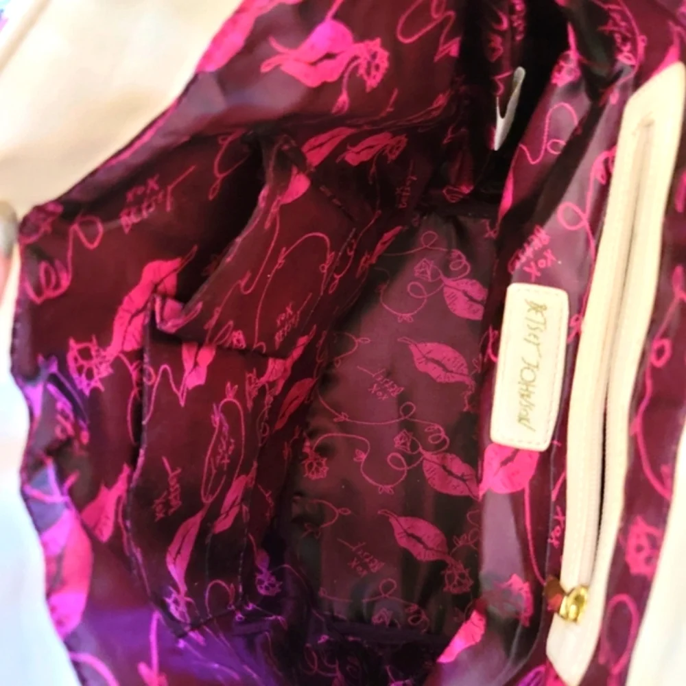Betsey Johnson floral tote purse/ bag! - Picture 10 of 16
